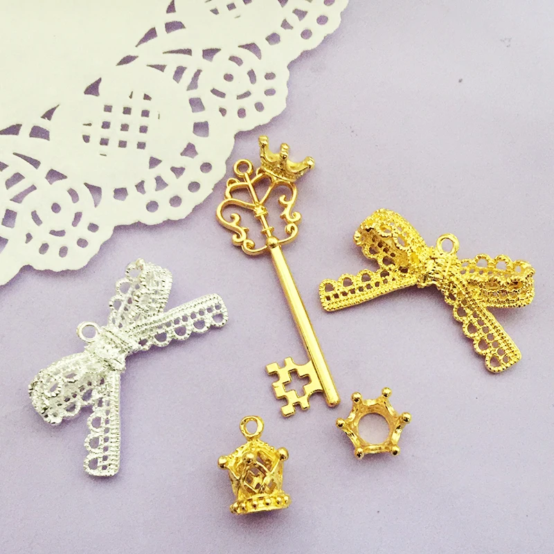 

5pcs/lot Lace bow tie key Charms Pendants Metal Pandent necklace charms necklace pendant for DIY decoration