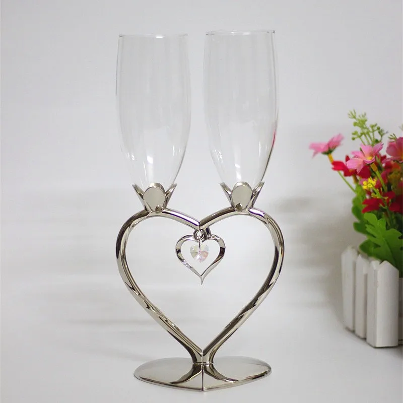 Heart shape crystal wedding toasting champagne flutes for bride and
