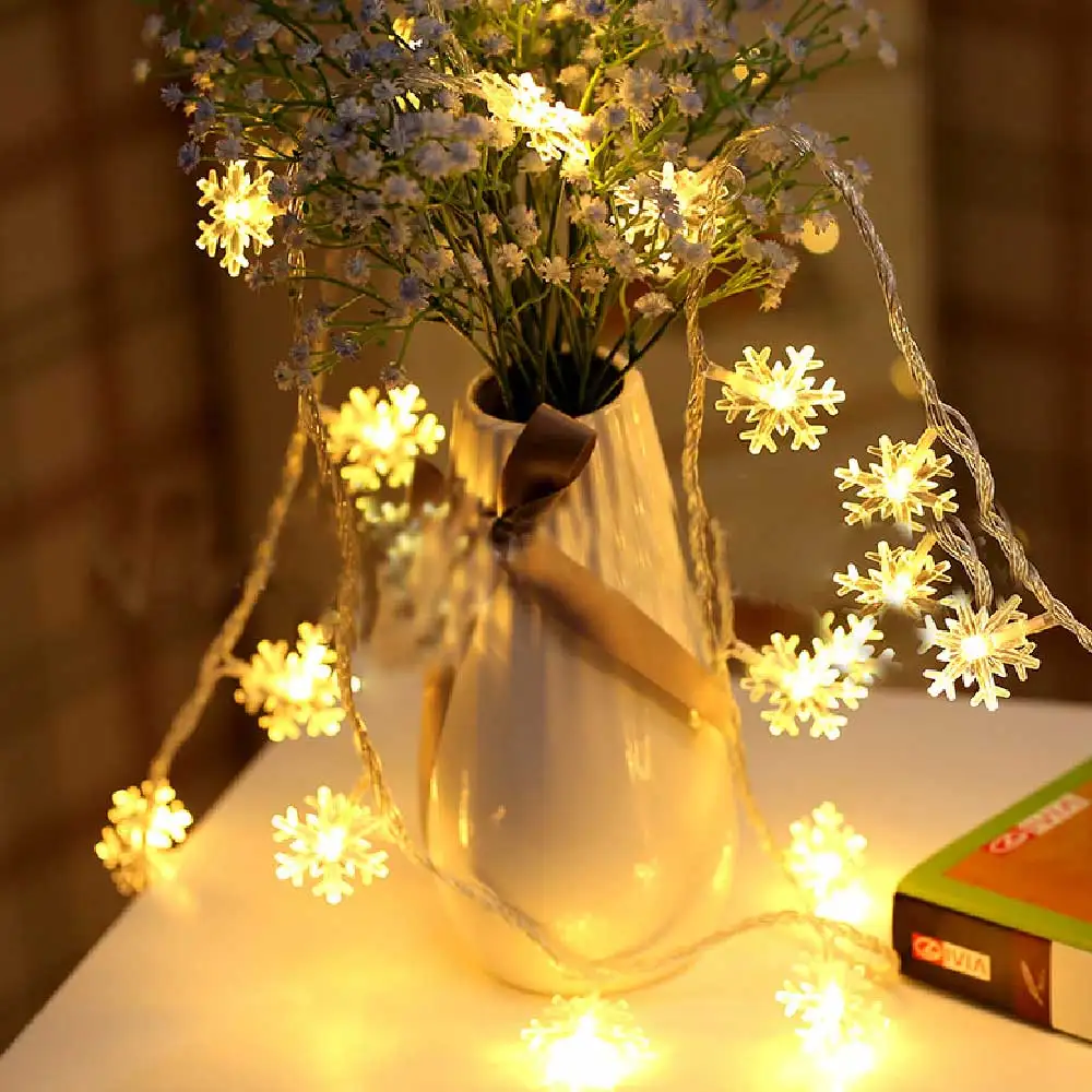 

LED Snowflake String Lights String Lights Creative Style Christmas Scene Decoration