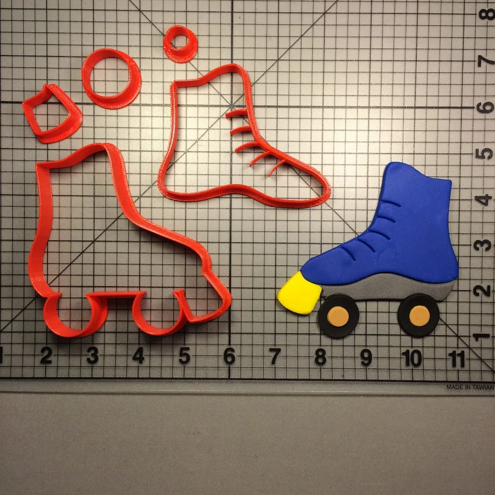 

Roller Skate Custom Made 3D Printed Fondant Cake Decorating Tools Cookie Cutter Set Confeitaria