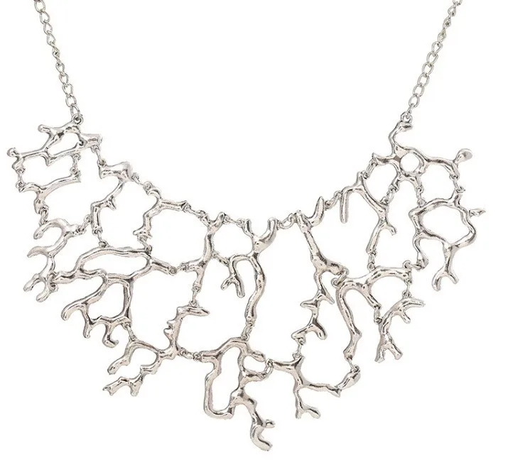 2045198701_1950307735