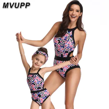 

one piece mommy and me family swimsuit mom daughter matching clothes mum baby swimwear bikini Floral mum girl oufits look set