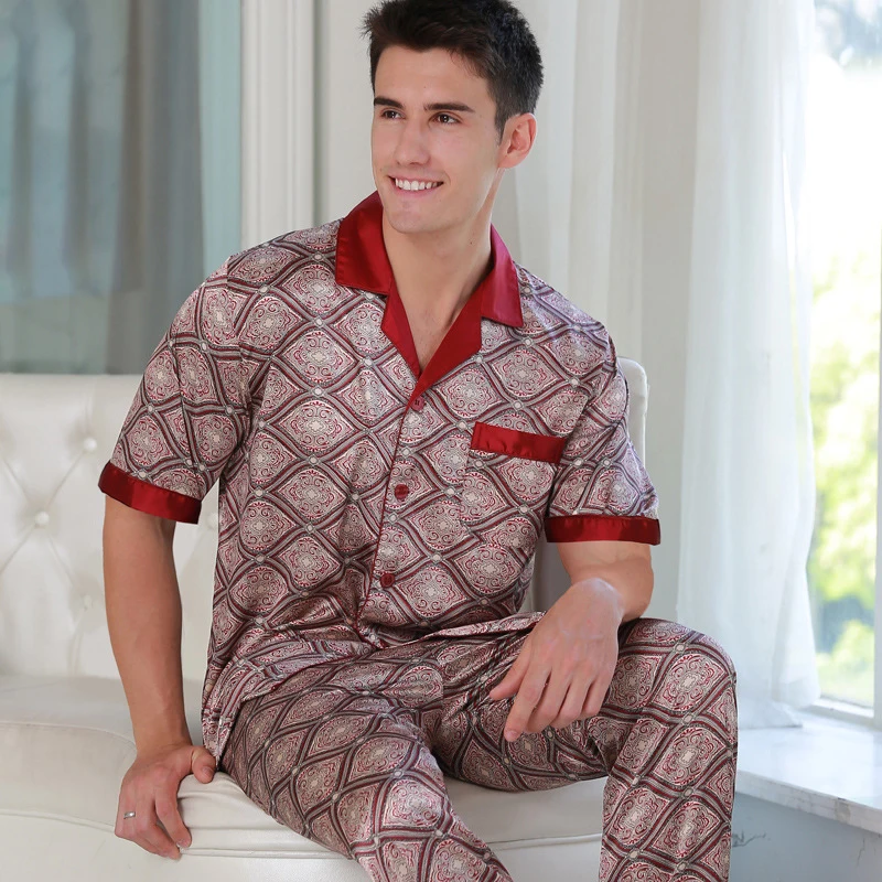 2019 New Sexy Silk Pajama Male Spring Summer Short Sleeve Sleepwear Men Fashion Printed Satin Silk Pyjama Pants Two-Piece Sets 2019 New Sexy Silk Pajama Male Spring Summer Short Sleeve Sleepwear Men Fashion Printed Satin Silk Pyjama Pants Two-Piece Sets