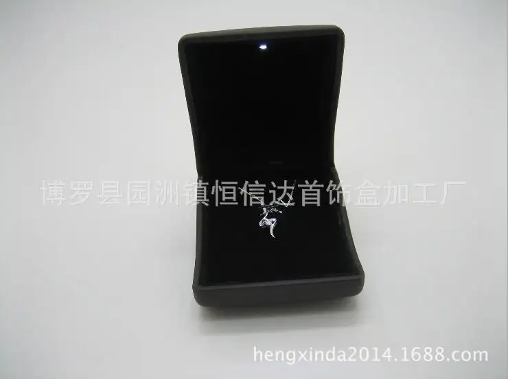 QQ20171115135040
