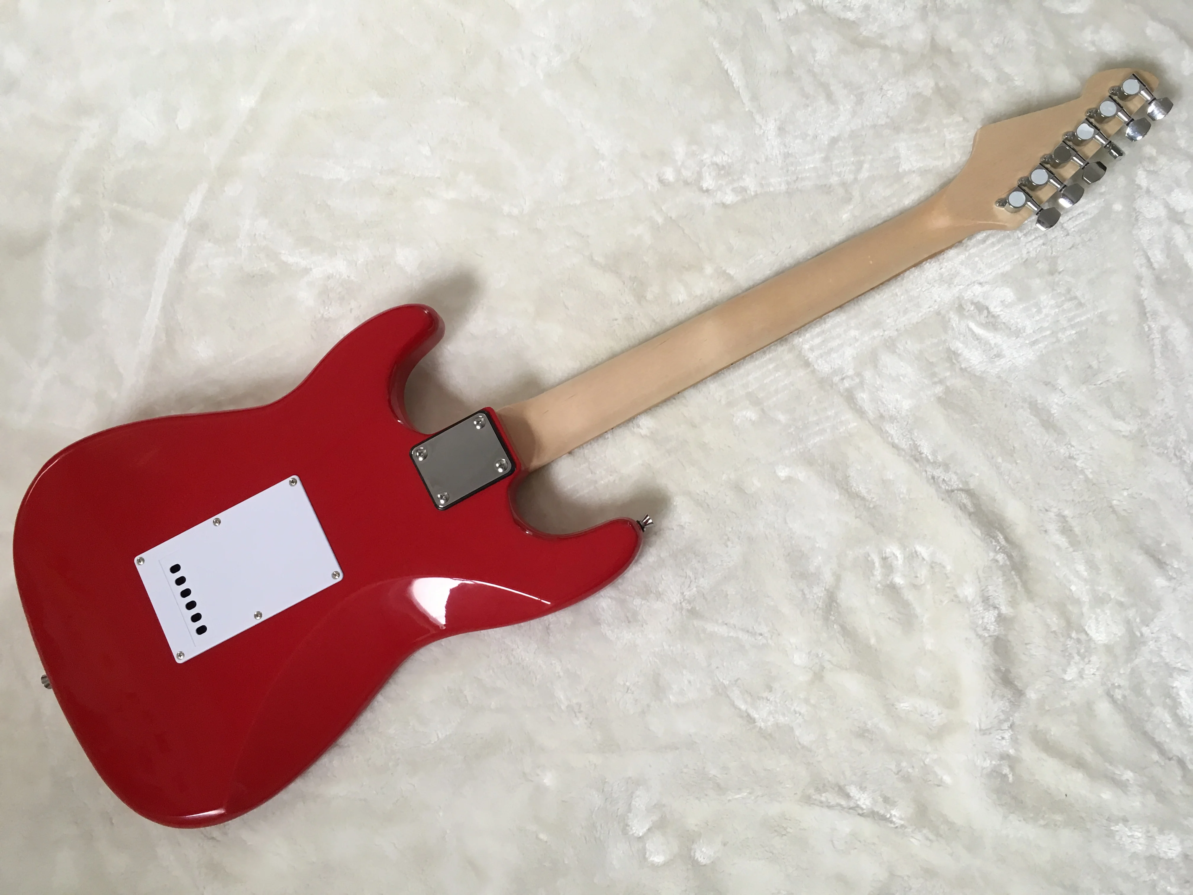Новая электрогитара/st Красная гитара/гитара в Китае/