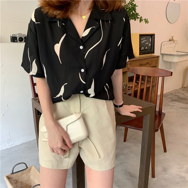 2019 летние топы в Корейском стиле с цветочным принтом, женская с короткими рукавами, шифоновые рубашки, женские блузы (C6398)