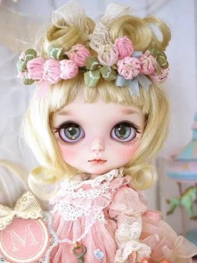 Huacan-5D-Diamond-Painting-With-Square-round-Stones-Doll-Model-Diamond-Mosaic-Character-Pictures-Of-Rhinestones.jpg_.webp_640x640 (2)