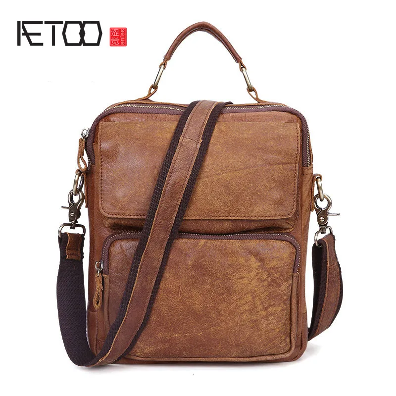 

AETOO New Europe and the United States fashion leather men bag retro first layer of leather men shoulder Messenger bag