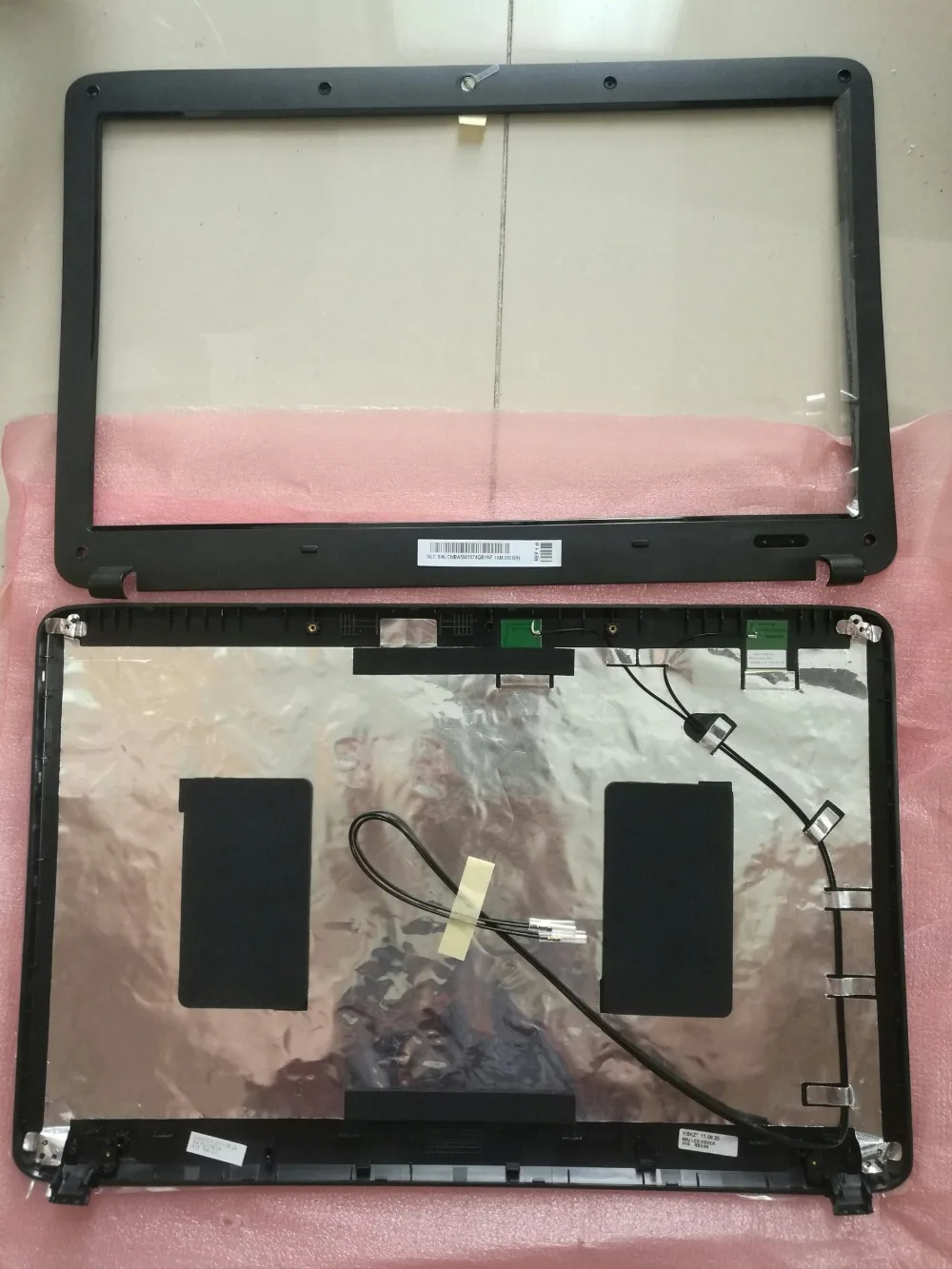 

NEW!! FREE SHIPPING for SAMSUNG np R528 R530 R540 RV510 R525 R523 RV508 LCD Front Bezel Trim cover case BLACK WITH A CASE
