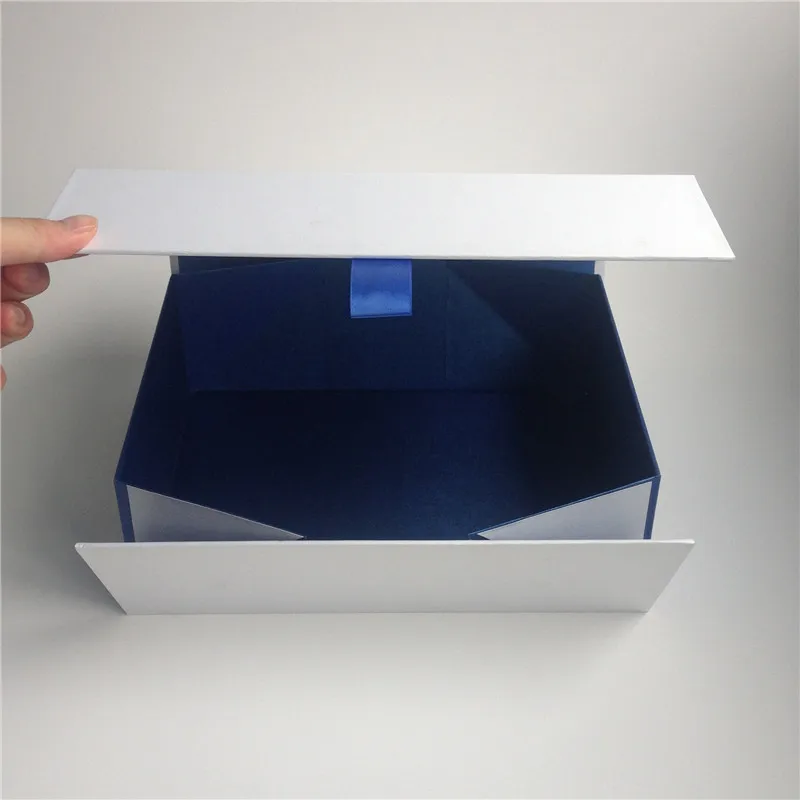 Изготовление на заказ картонная Складная жесткая коробка с темно-синей художественной бумагой внутри упаковки высокого класса одежды свадебные подарочные коробки