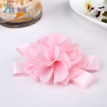 

Zilue Free Shipping Wrist Flowers DIY Pink Flower Bridal Bridesmaid Sister Hand Wrist Flowers Wedding Decor Party Supplies