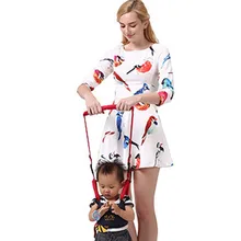 Популярная помощь маленькому ребенку в обучении ходить из дышащего хлопка для малышей