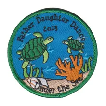 Вышивка черепаха Патчи/эмблемы с вышивкой, сделанные из саржи с нашивка на одежду качество изготовленный на заказ упаковка по индивидуальному дизайн MOQ50pcs