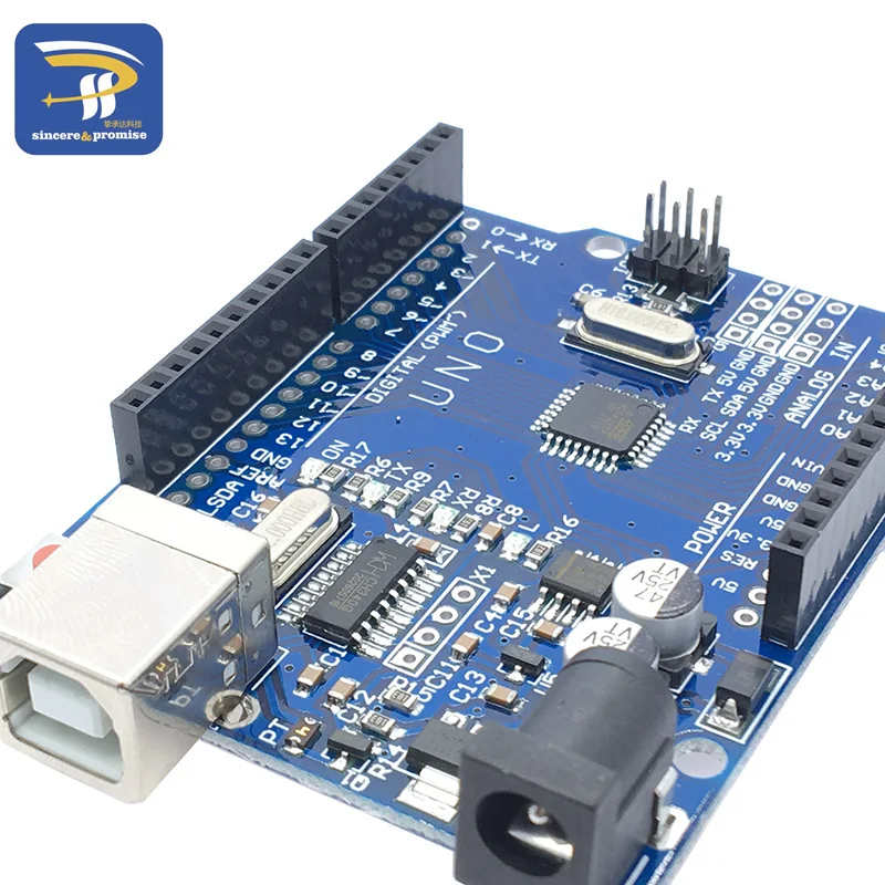 Один набор UNO R3(CH340G) MEGA328P для Arduino UNO R3 с корпусом USB кабель ATMEGA328P-AU макетной платы