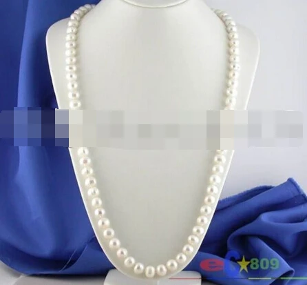 

883 ROUND WHITE FRESHWATER PEARL NECKLACE