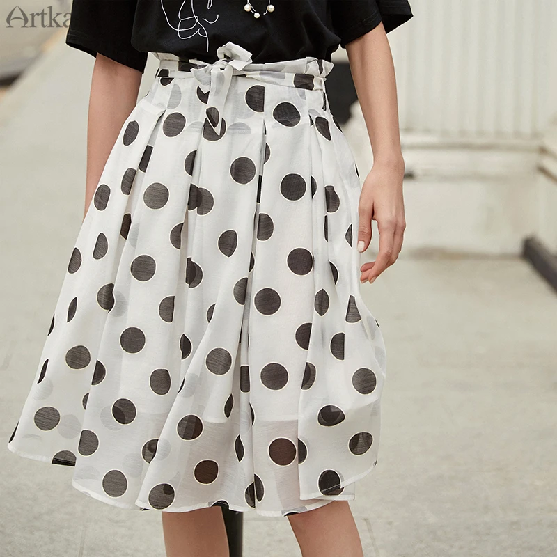 

ARTKA 2019 Summer Women Skirt Retro Dot Print Skirt Elegant Sashes Skirt For Women Fashion Pleated Design Skirt QA10892X