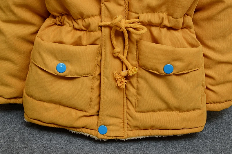 3 лет для мальчиков, хлопчатобумажное пальто 4 года, для малышей, длинный участок 5 зима утолщение плюс бархатная куртка 6 детская одежда новая детская одежда
