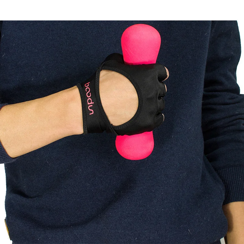 3892232261_736790733