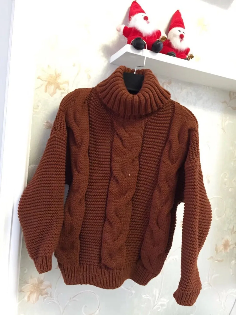 Europe And The United States Autumn New Women's Sweater Lapel Twist Solid Color Pullover Sweater Female Short Loose Sweater (6)