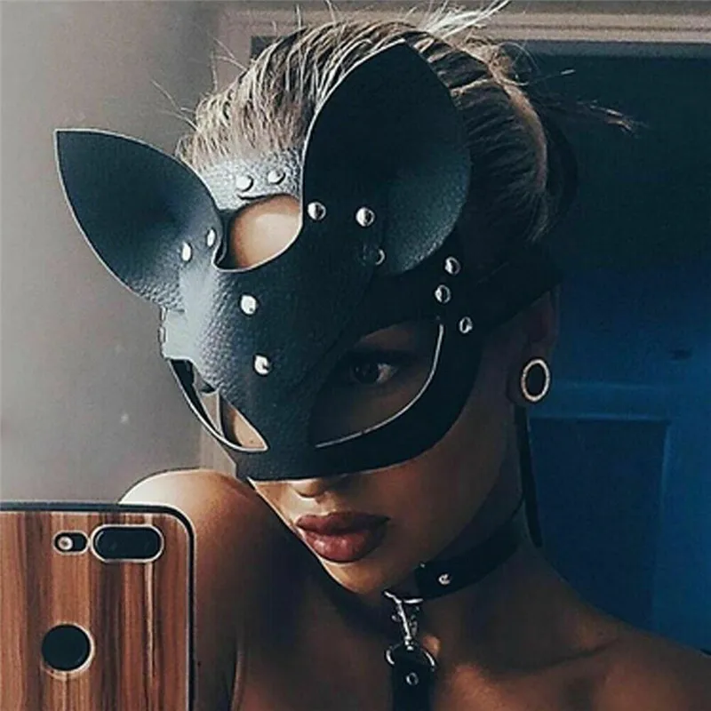 

Women Sexy Mask Half Eyes Cosplay Face Cat Leather Mask Cosplay Adult Play Game Mask Batman Masquerade Ball Carnival Fancy masks