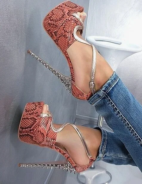Hot Selling Snakeskin Leather Shoes Woman Heels Peep Toe Cut-out Cross Strap Platform Heels Ladies Party Dress Shoes Plus Size