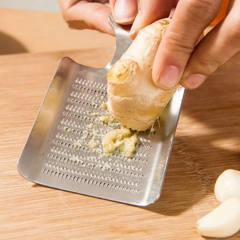 Stainless steel garlic ginger grinder manual Grater and grinding spoon cooking tool for Kitchen