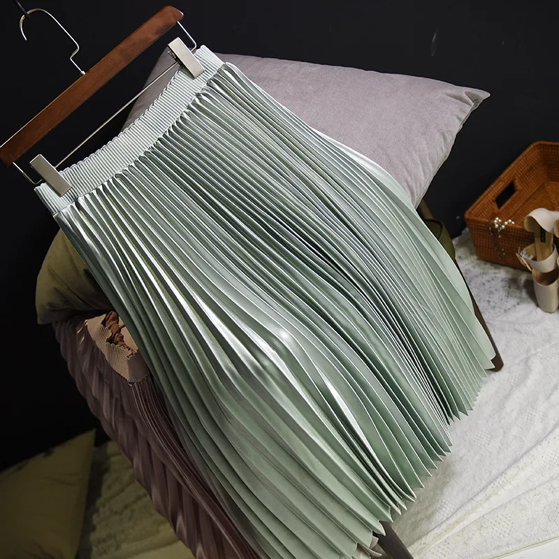 Женская плиссированная юбка из металлического атласа шикарная зеленая Длинная зимняя юбка с высокой талией Новое поступление эластичные юбки для девочек уличная офисная Империя OL