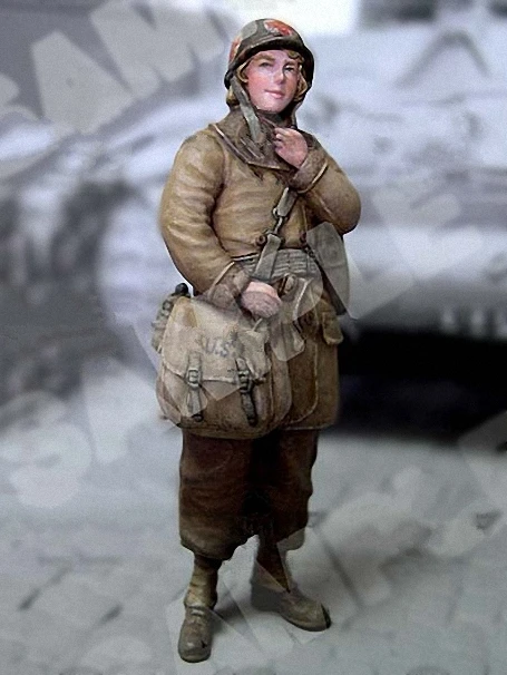 1:35 World War II US Women Medical Guard-in Action & Toy