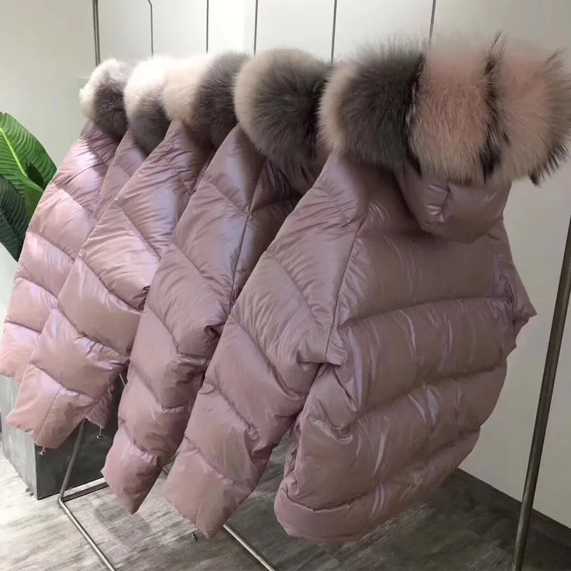 Женский пуховик на белом утином пуху свободная короткая Глянцевая куртка из