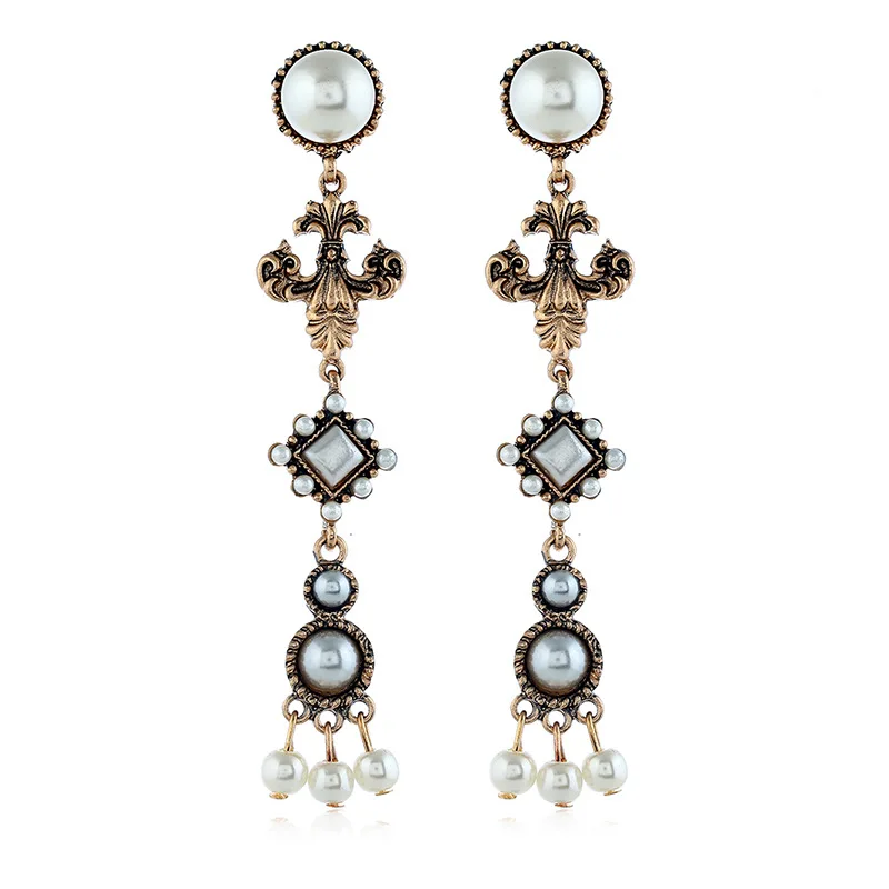 

European and American temperament long fashion retro Earrings national style court model Earrings