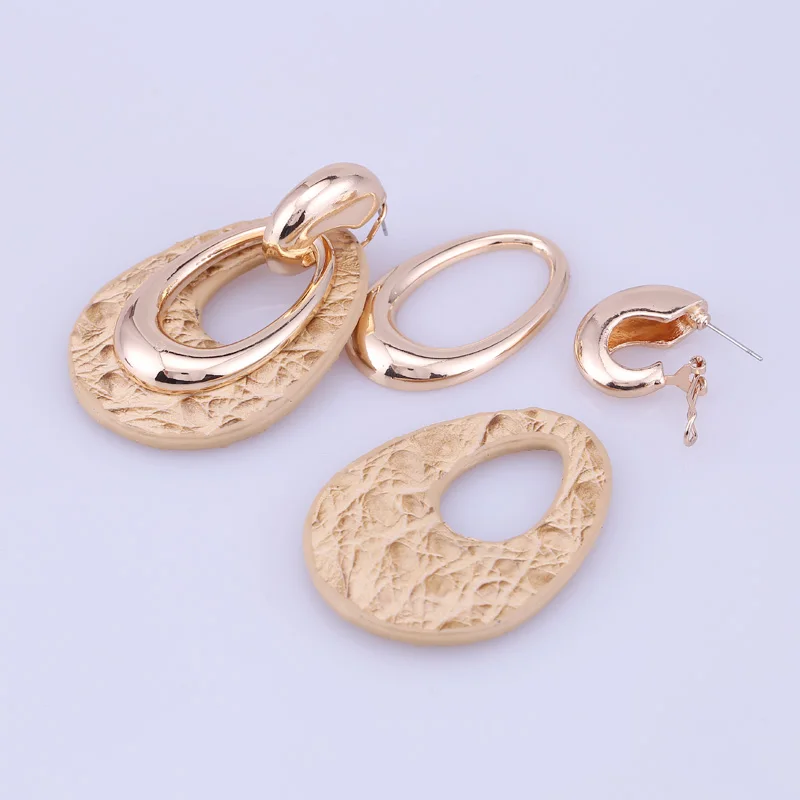 Drop Earrings For Woman (1)