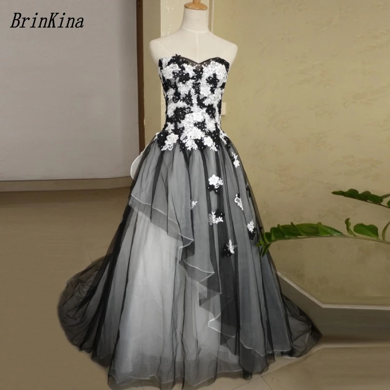 

Brinkina Fashion Ball Gown Sweetheart Wedding Dress 2019 White and Black Plus Size Two Colors Lace with Crystals Bridal Gowns