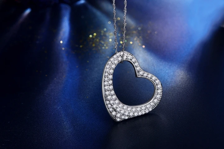 heart pendnt 01
