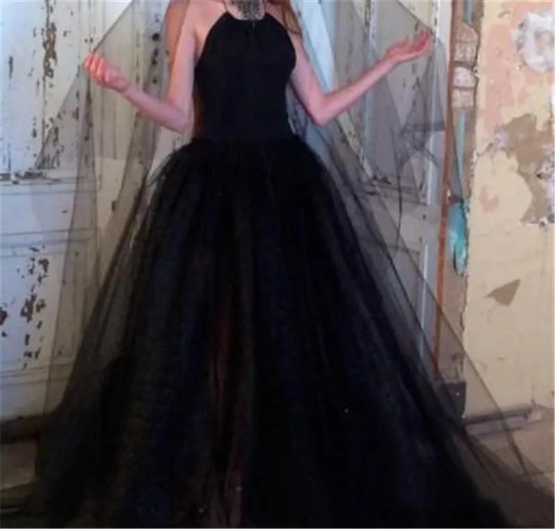 ZH0902X-Gothic-Style-Black-Wedding-Dresses-Backless (2)