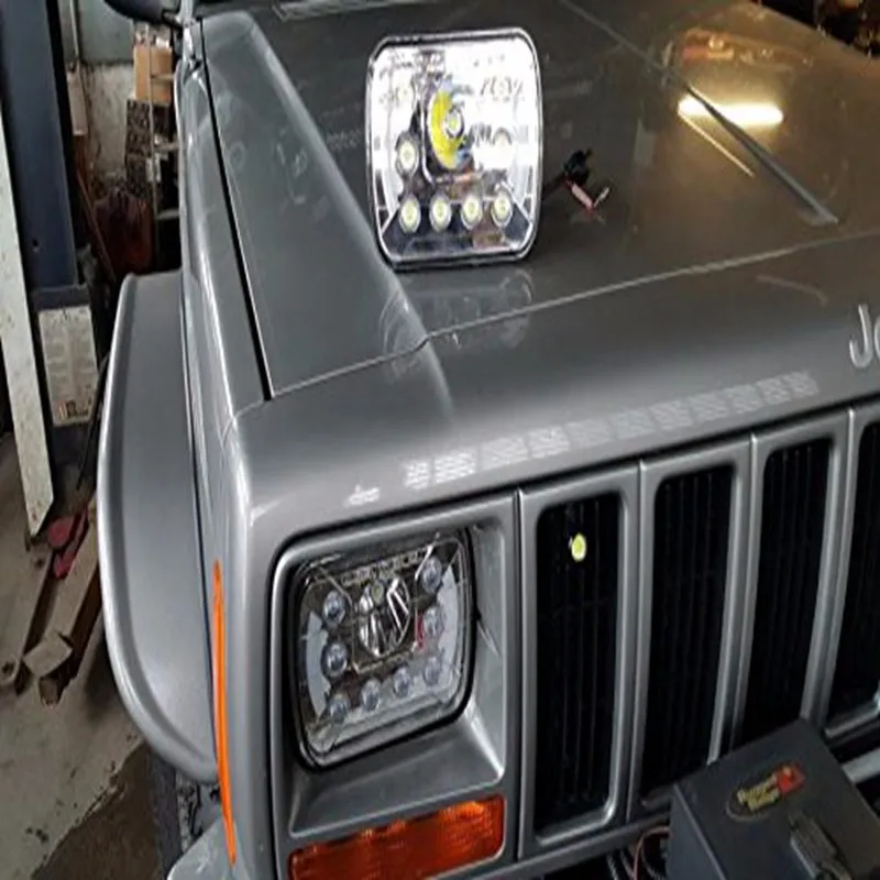 High Low Beam Led Headlights for Jeep Wrangler YJ Cherokee XJ Toyota Pickup H6054 H5054 H6054LL 69822 6052 6053 with Angel Eyes DRL