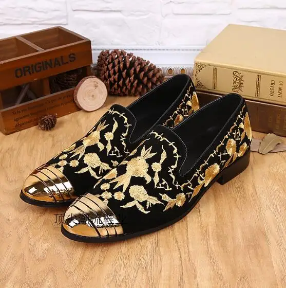 

Fashion Hot Gold Flowers Embroidery Men Loafers Flats Round Toe Handmade Sapatos Mujer For Men Shoes size 38-47