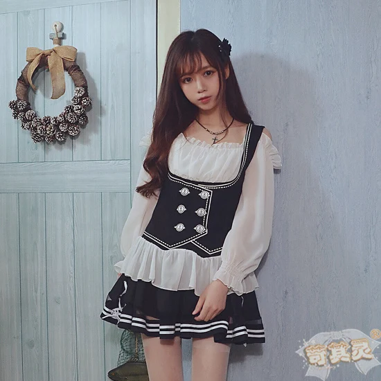 

Vintage vest patchwork strapless lantern sleeve ruffles hem fake two piece set chiffon shirt sweet causal young women tops wear