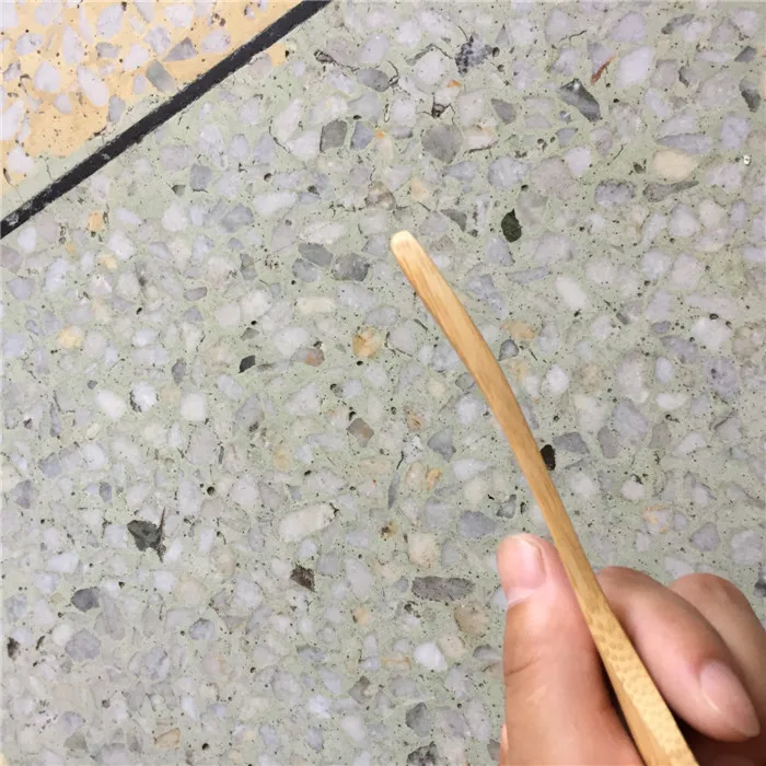  222