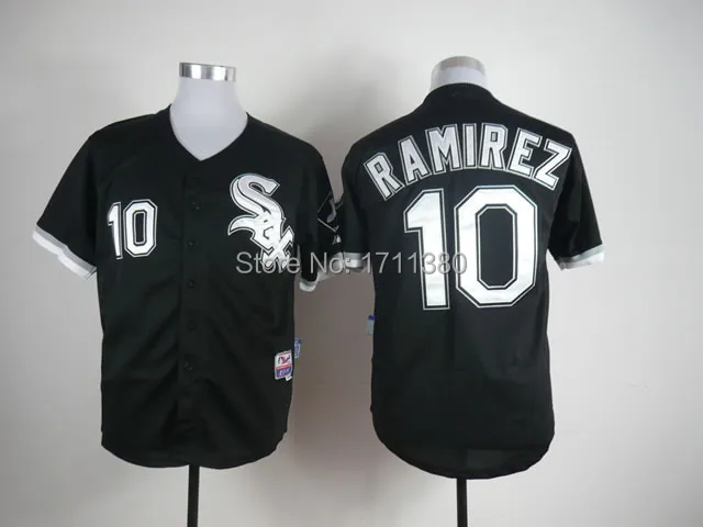 10 Alexei Ramirez black.jpg