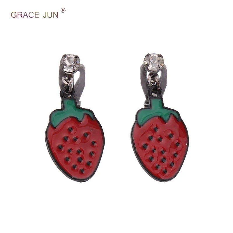 

GRACE JUN Vintage Style Rhinestone Enamel Red Strawberry Shape Clip on Earrings Without Piercing for Women Party Cute Ear Clip