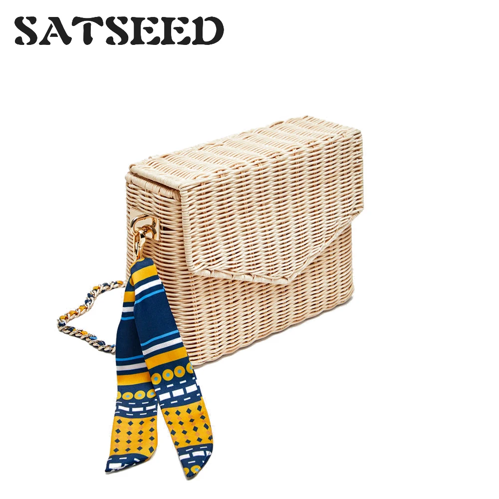 

2019 New Style Ladies Straw Bag Rattan Woven Solid Color Cover Type Small Flap Shoulder Bag Crossbody Chains Ribbon Soft Fashion