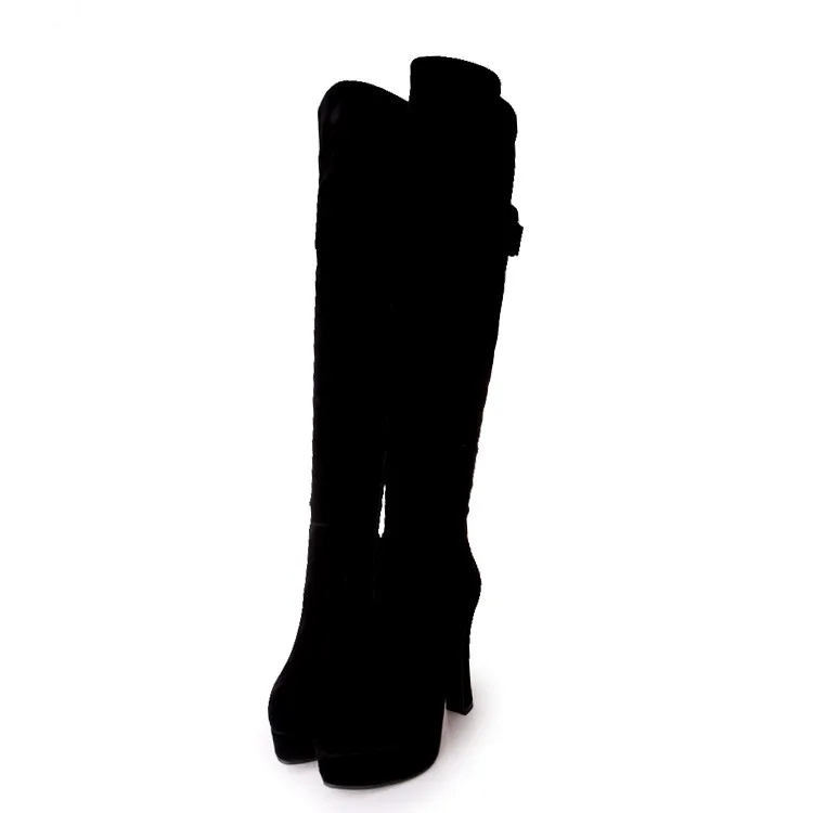 11 (10)