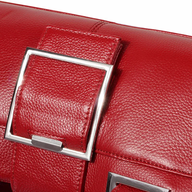 BL661Red02