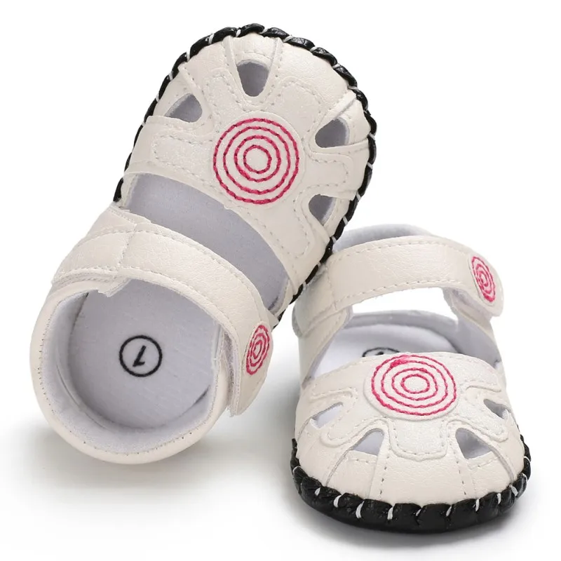 

Summer Newborn Sandals Baby Girl Hollow Embroidery Printed Princess Sandals Non-slip Soft Children's Shoes