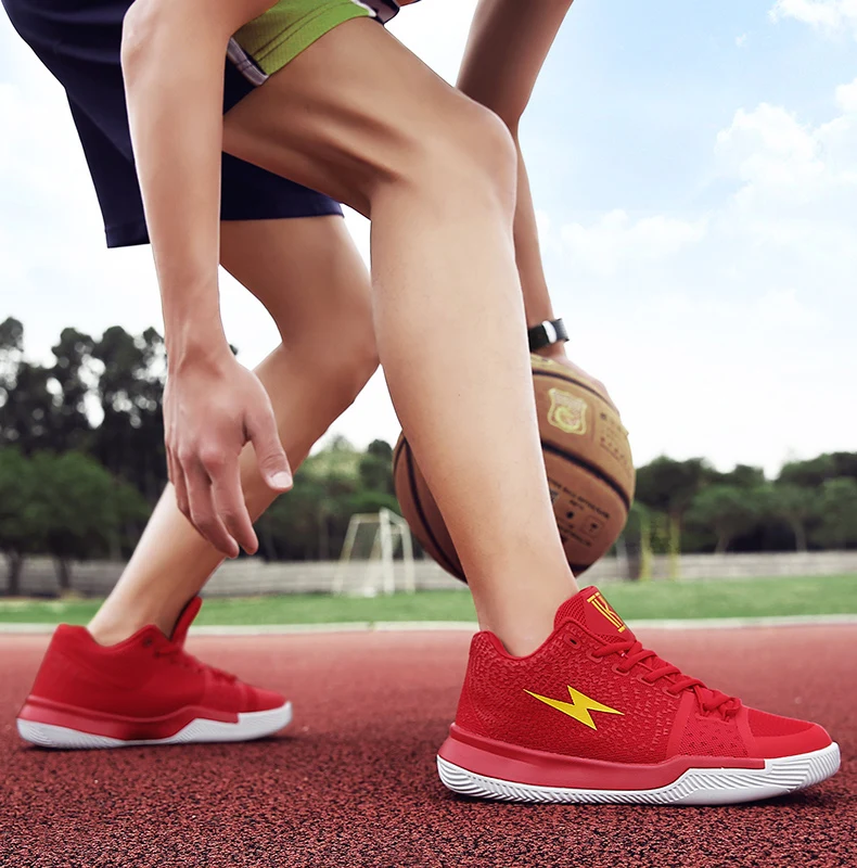 

2019 New Style Mens Breathable Mesh Basketball Shoes Outdoor Trainer Sneakers Ultra Boost Gym Ankle Boots Shoes Basket Homme