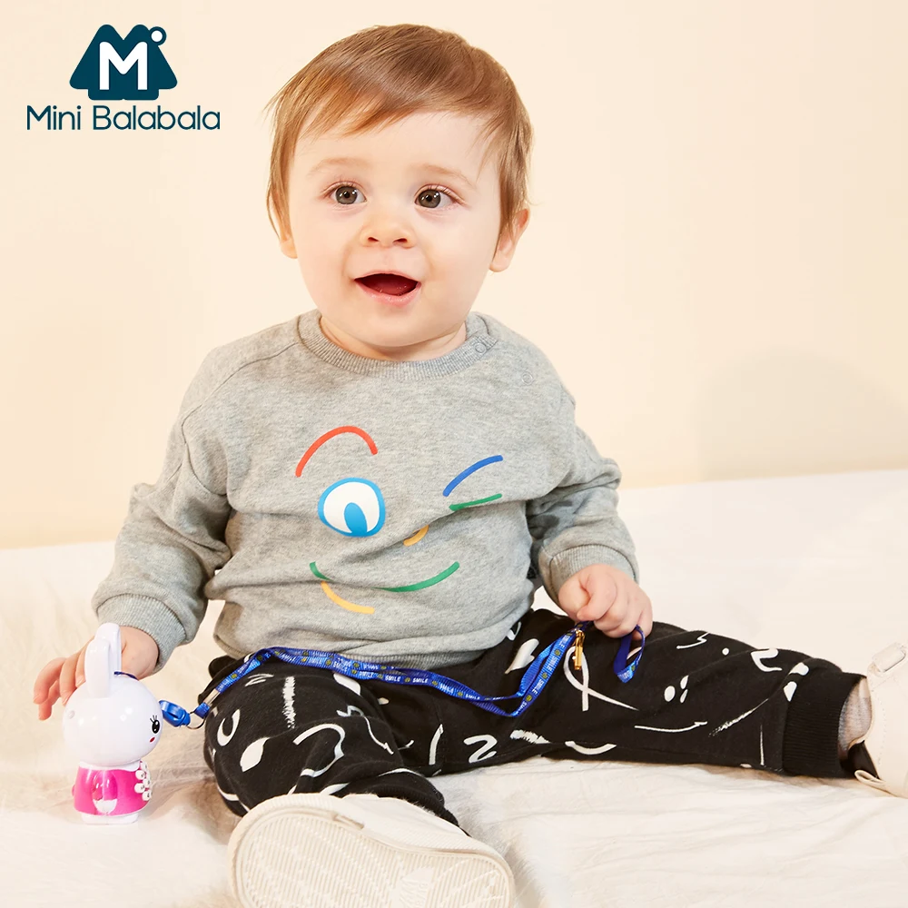 

Mini Balabala Baby 2-Piece Graphic Pull-over & Printed Jogger Set Newborn Infant Baby Boy Letter Printed Pattern Clothing Set