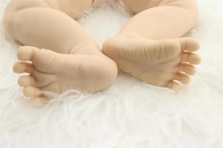 20 дюймов reborn baby doll Неокрашенная пустая кукла набор Редкие твердые силиконовые версии очень мягкие и настоящие прикосновения