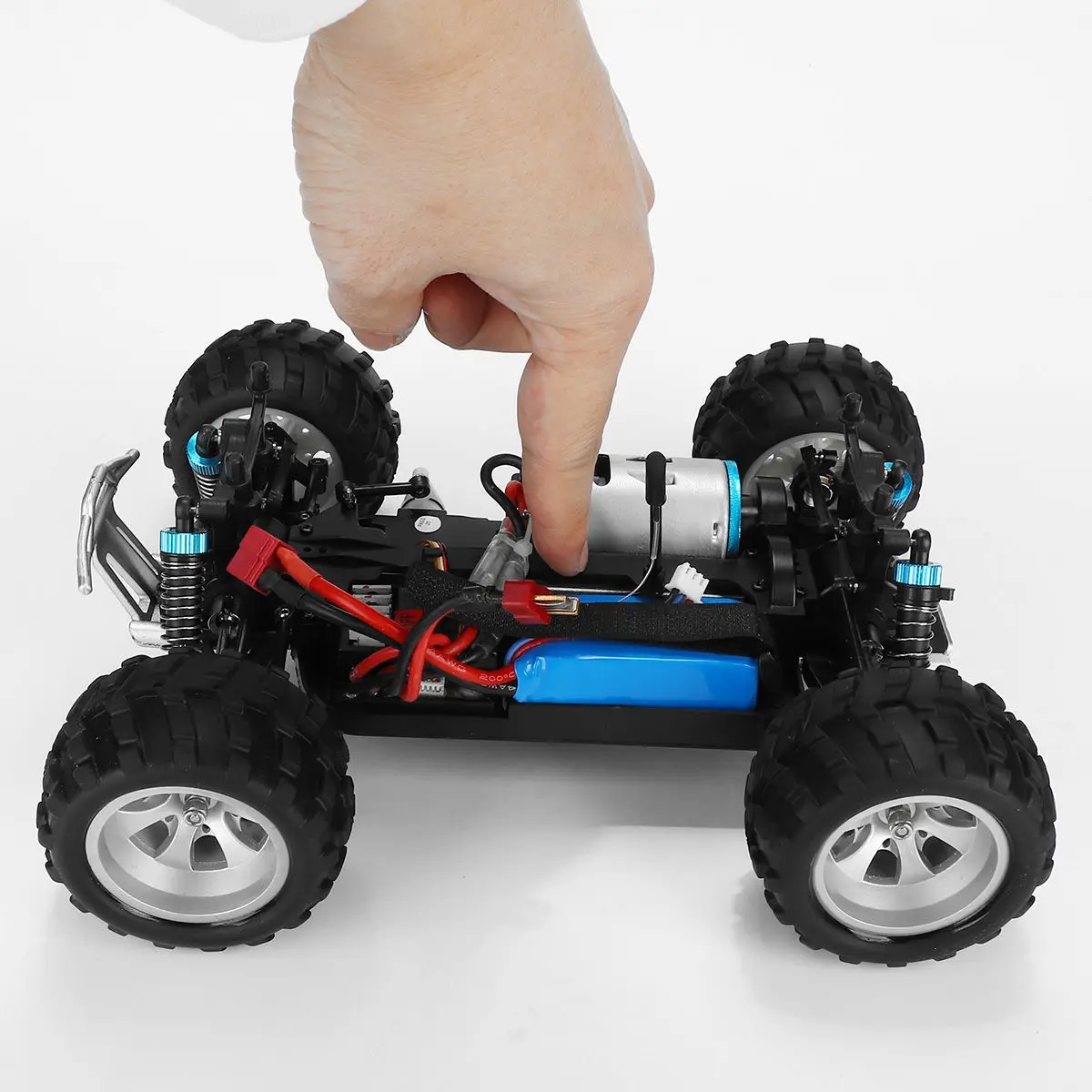Новейший 1:18 WLtoys A979B грузовик 2,4G 4WD RC автомобиль 70 км/ч высокая скорость внедорожные Гоночные Игрушки дистанционное управление мощность мотор подарок на год