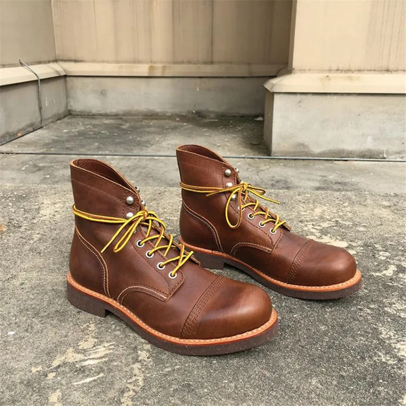 

New 2019 Spring Autumn Vintage Tooling Dark Red Male Motorcycle Boots Quality Cow Leather Round Toe Wings Men Casual Ankle Boots