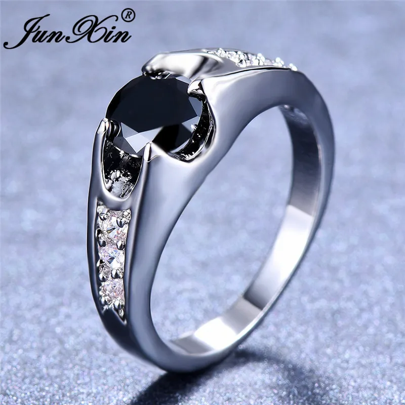 JUNXIN Round Heart Stone Black Rings For Women 925 Silver Filled aaa Zircon Claddagh Ring Female Wedding Bands Boho Jewelry Gift